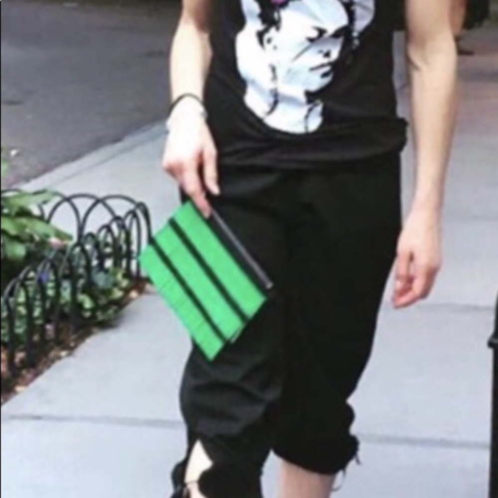 Short sleeve shirt